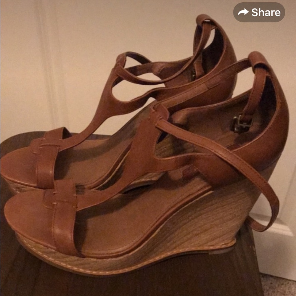 Brown Wedges